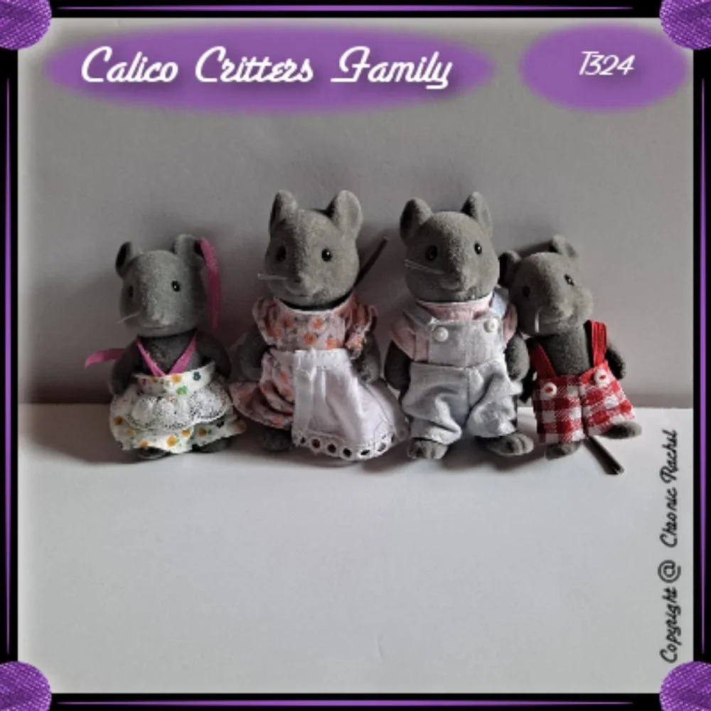 Vintage 1985 Thistlethorn Grey Mouse Family